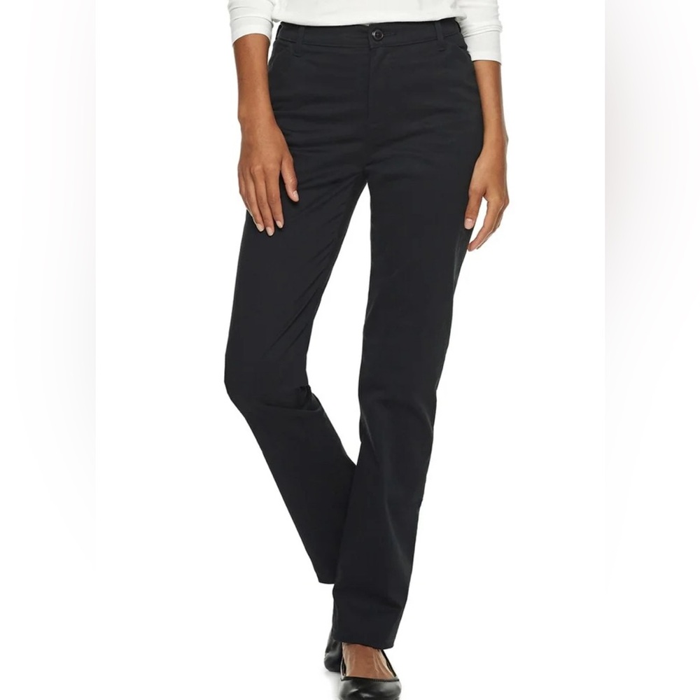 Lee women’s relaxed fit straight leg pants  695
